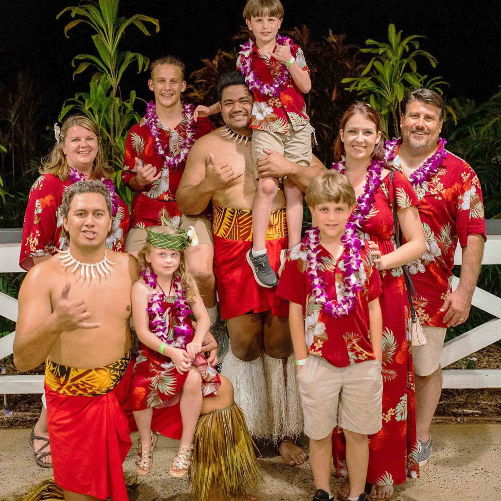 Experience The Culture At Toa Luau With A Big Family 
