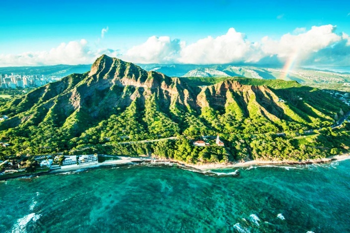 fly over waikiki and diamond head oahu rainbow helicopters