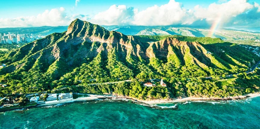 fly over waikiki and diamond head oahu rainbow helicopters