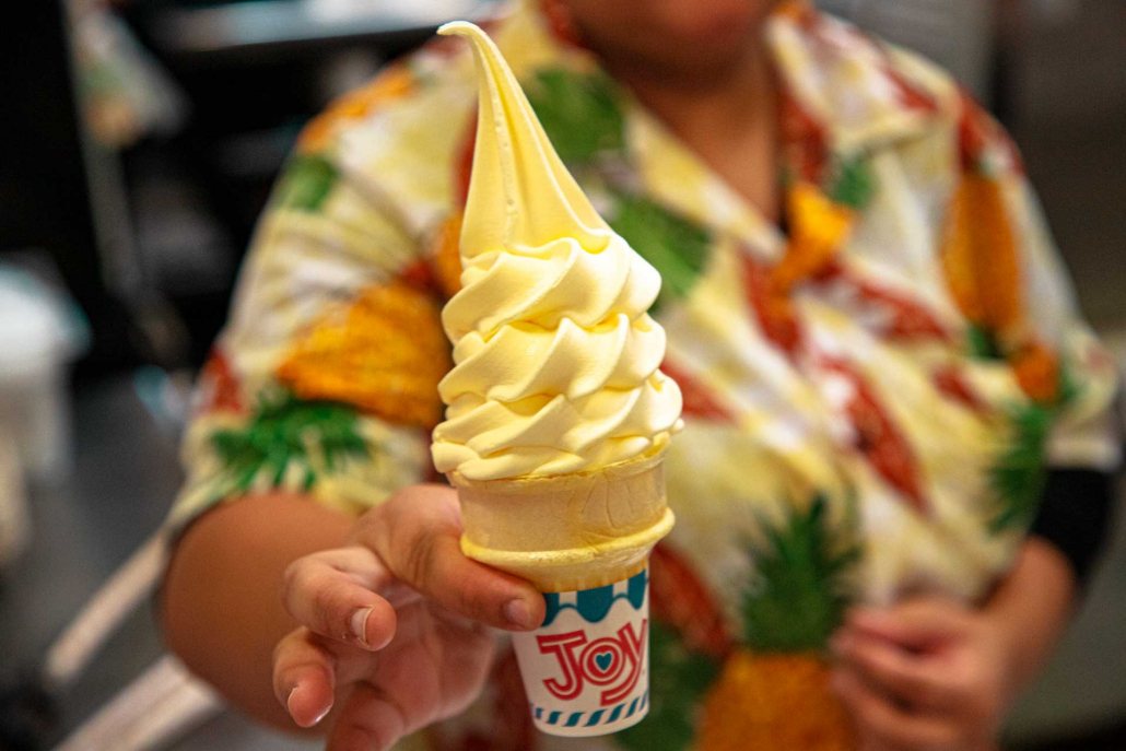 getting dole whip from the dole plantation in oahu hawaii