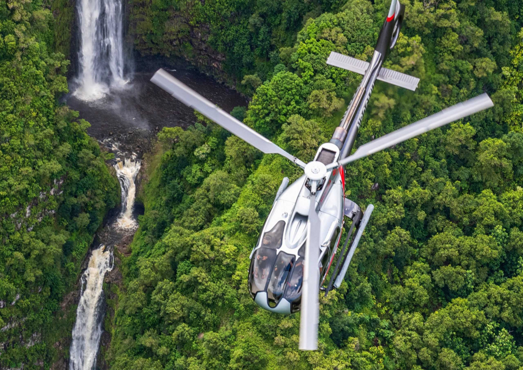 Maverickhelicopter Molokai Voyage Helicopter Tour Beautiful Waterfalls In Maui