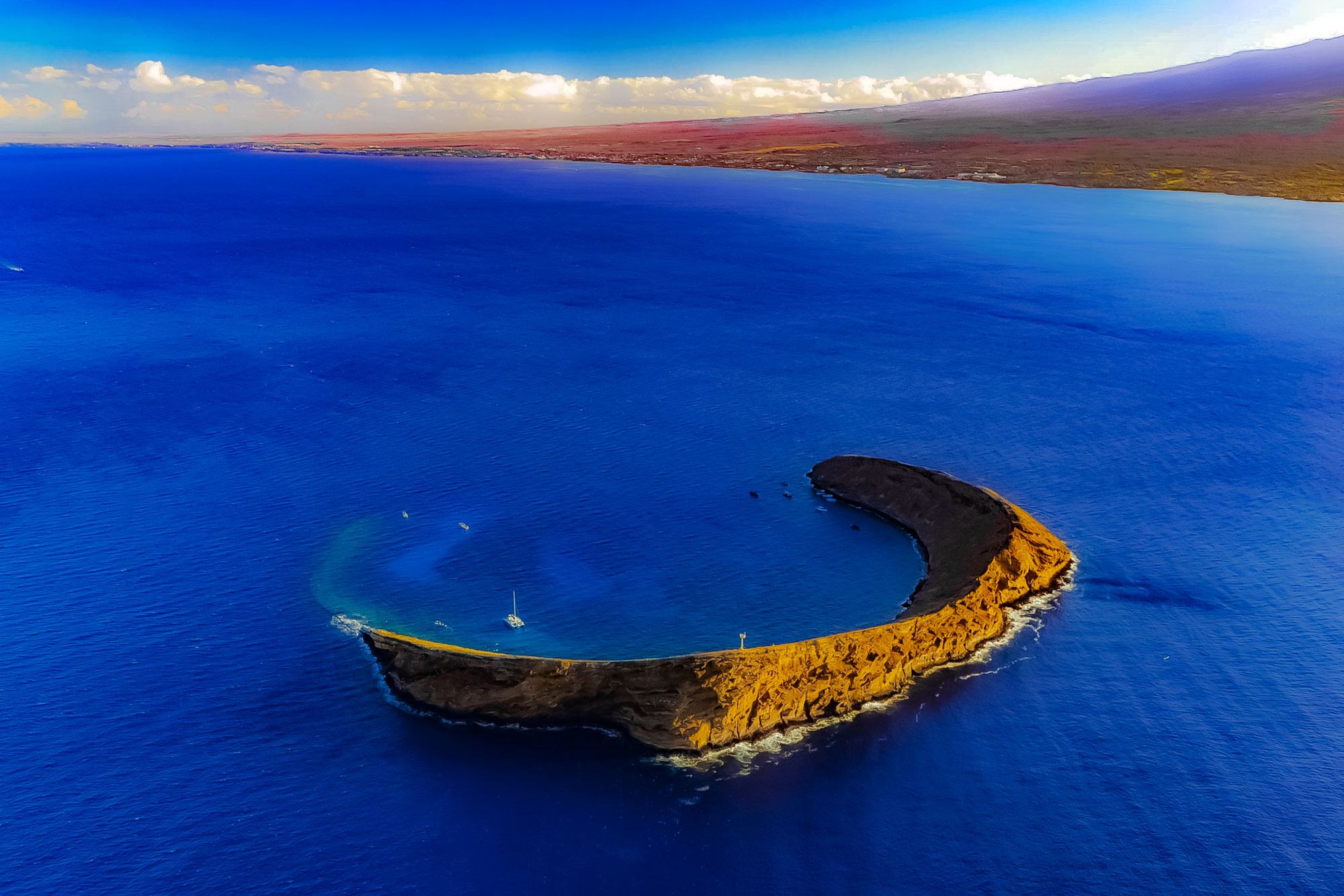 molokini crater maui hawaii pic