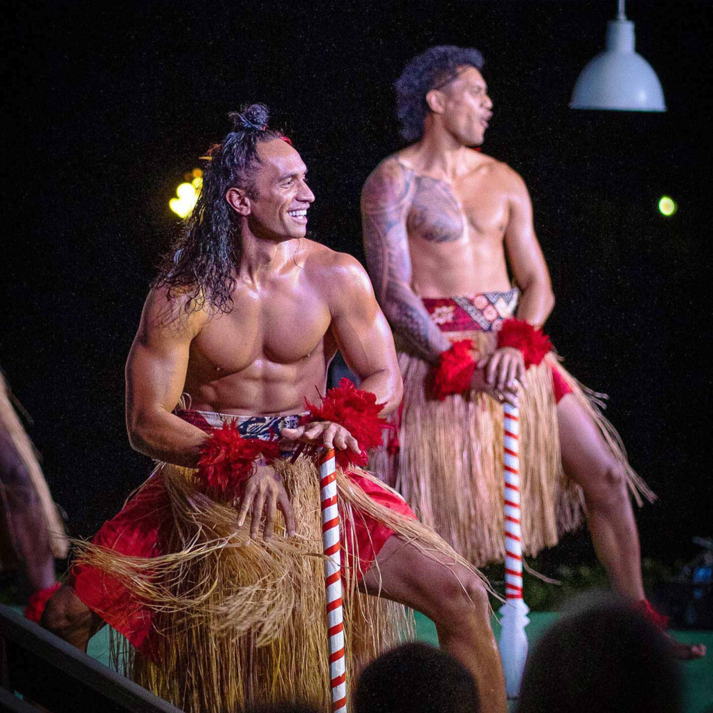 See Traditional Polynesian Dances And Music To A Luau 
