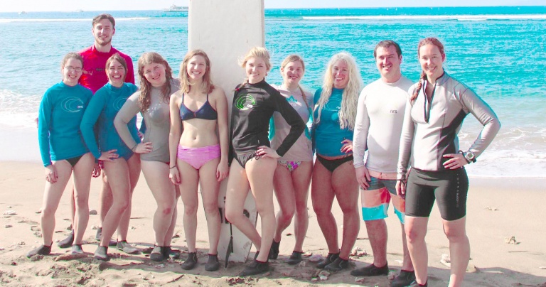 the best places to surf on maui kihei and lahaina maui wave riders