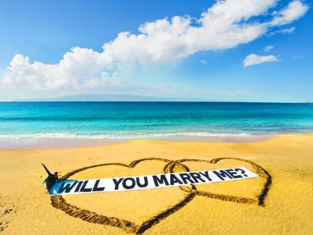 beach marry me proposal air maui tour