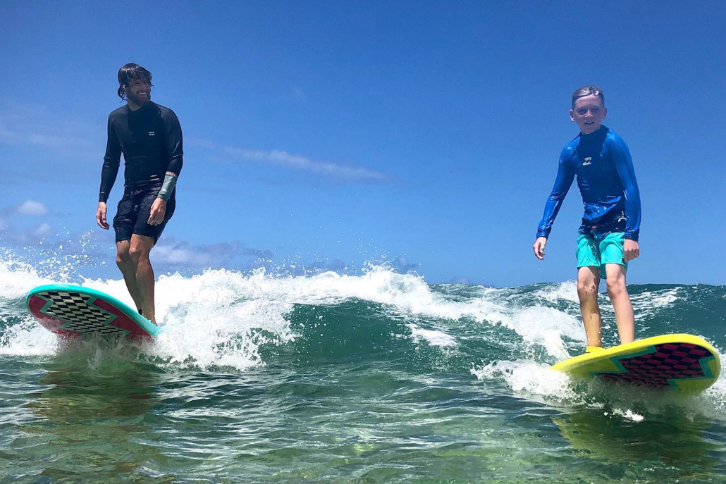 Kauaisurfschool Group Surf Lesson For Beginners Fun