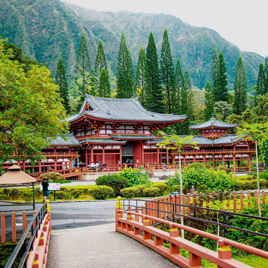 Last Day Oahu Tour Beautiful Pic Of Byodo In Temple Located On The Island Of Oahu Hawaii