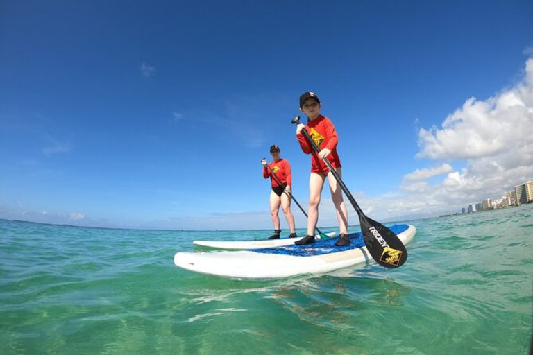 Surfhonolulu Ala Moana Sup Lessons Feature Entire Family Mom And Child