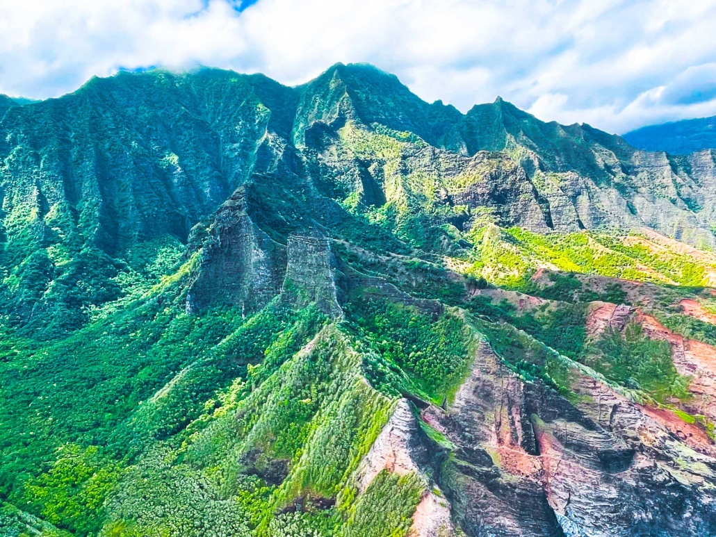 the cliff tops of the na pali coast kauai hawaii