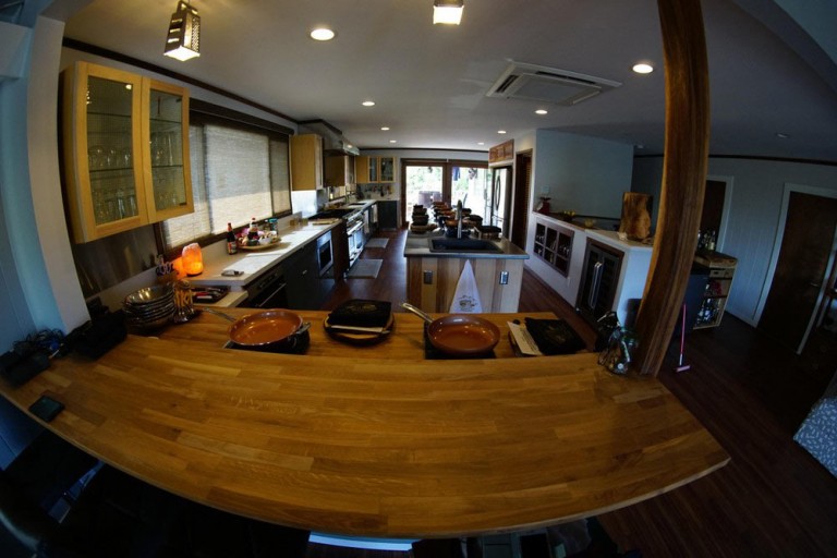 a hands on cooking experience in a beautiful home on the diamond head coast oahu island hawaiian style cooking classes