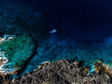 amazing snorkeling at an exclusive bay image