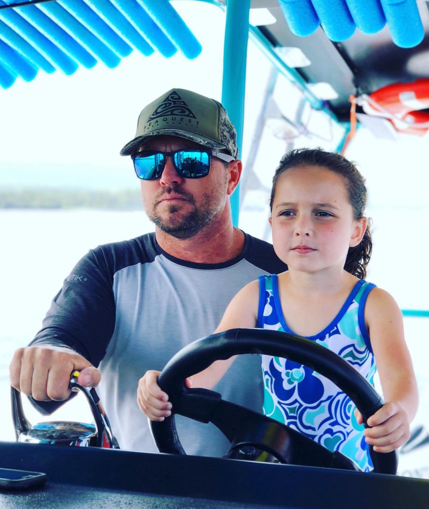 captain liam and co captain billie enjoying a day on the water on keala big island sea quest hawaii