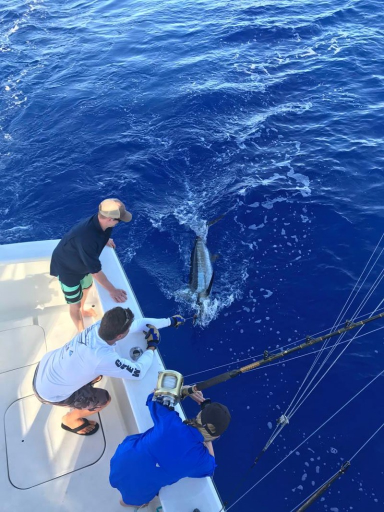 funny fishing time with friend in big island