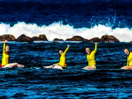 group surf lesson kona hawaii banner