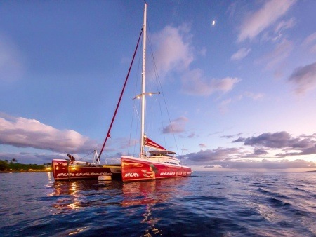 hula girl mauis finest day charter yacht