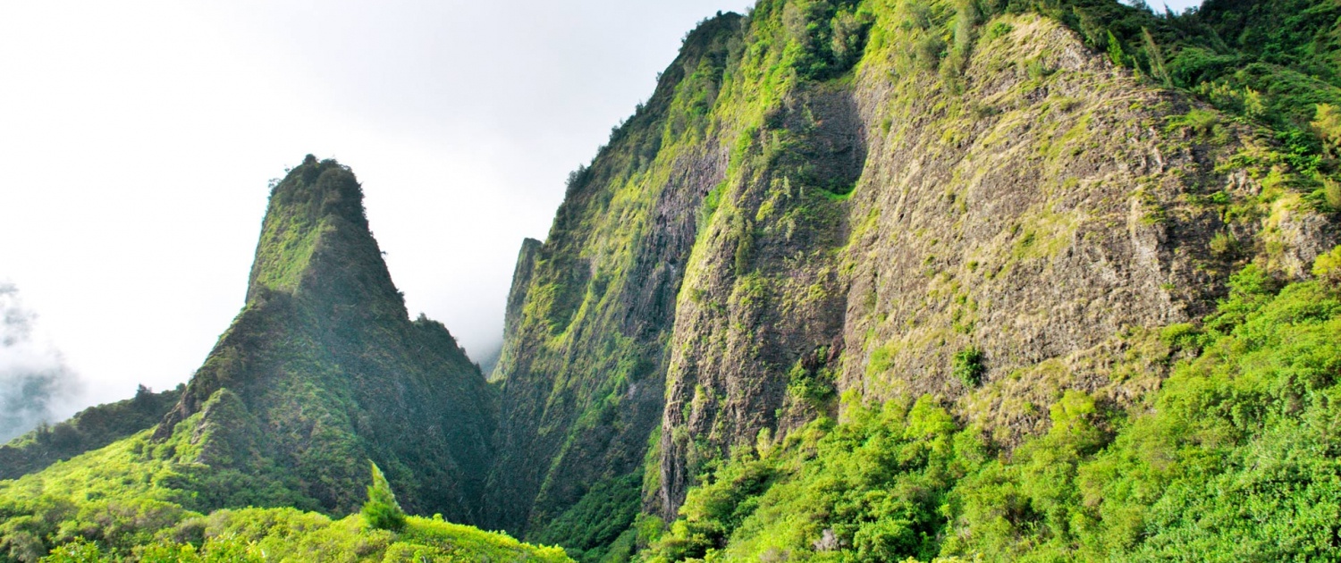iao valley state monument maui island hawaii