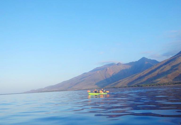 kalama park sup lessons enjoy the views of the west maui mountains