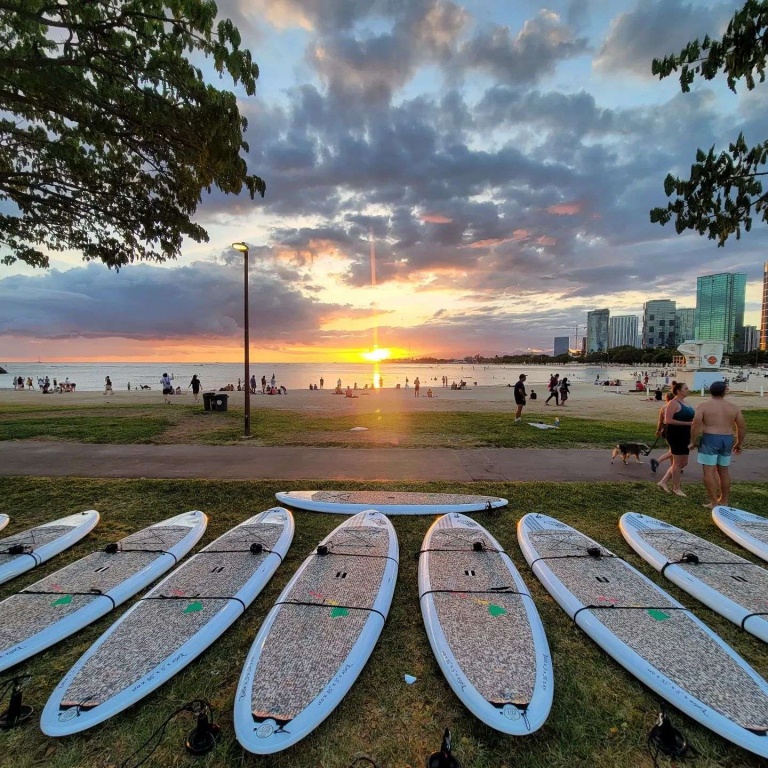 light up the night yoga waikiki sunset