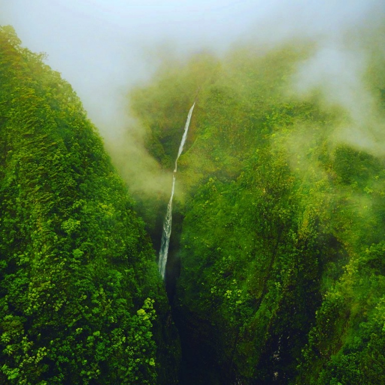 mauna loa helicopters breathtaking views waterfall