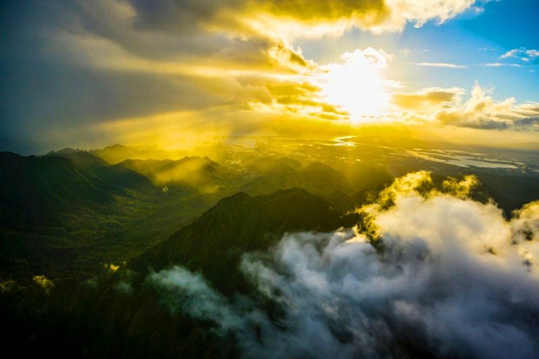 mauna loa helicopters enjoy a stunning flyby of hawaii