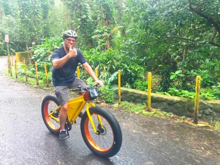 oahu bike see some of hawaiis natural beauty