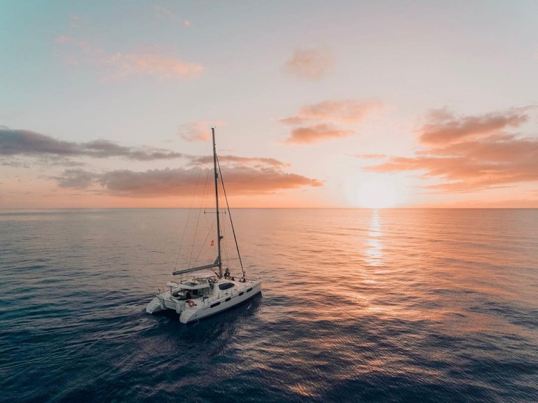 oahus best sunset cruise mana cruises oahu snorkel tour