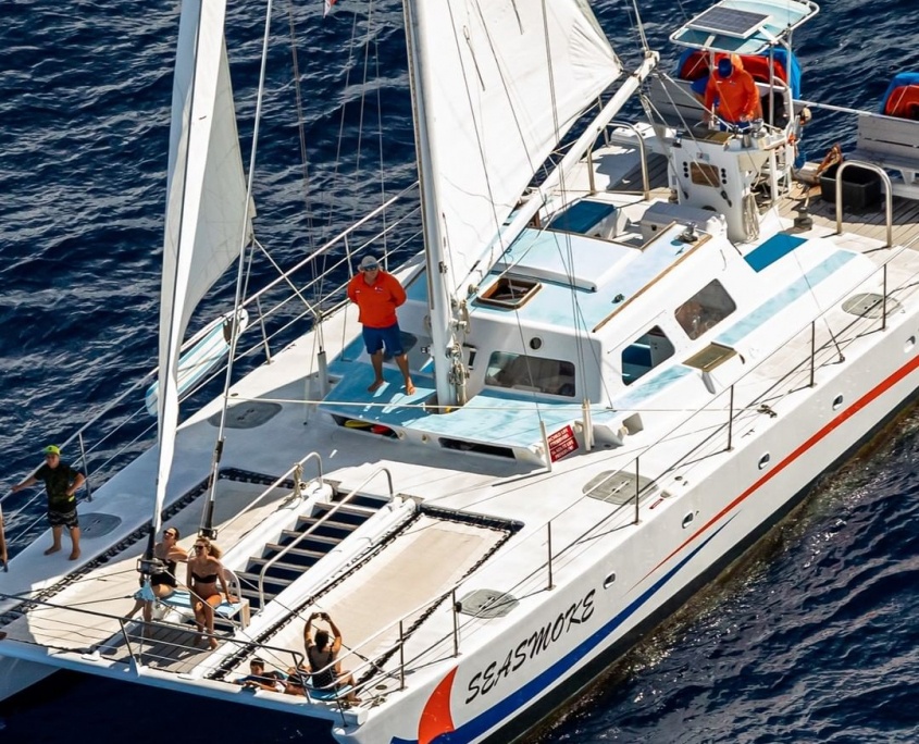 ocean sports glass bottom boat cruises big island amazing sea life
