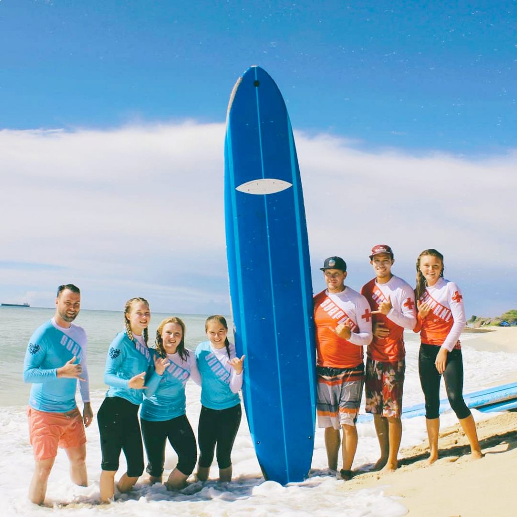 paddle boarding team surf honolulu oahu
