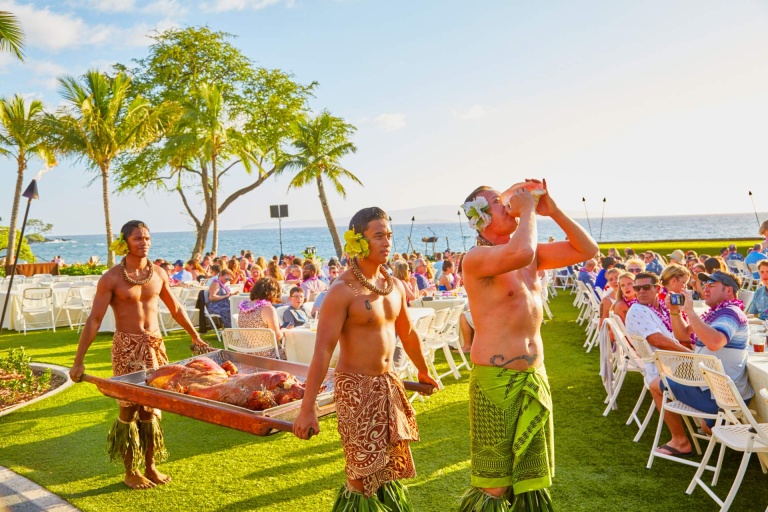 pork roasted luau