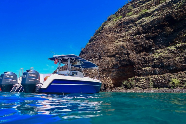 Sea Quest Hawaii Premium Morning Snorkel Feature Learn About History Boat