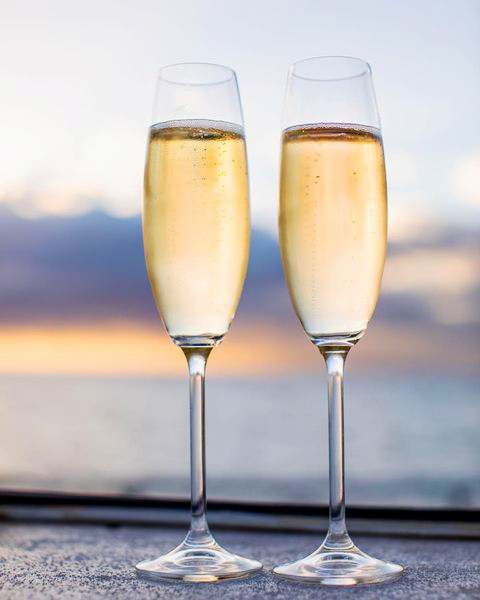 some champagne and incredible views on sunset cruise oahu
