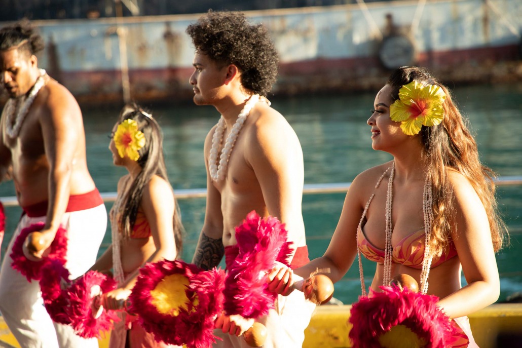 culture ipu heke Oahu Star of Honolulu tour