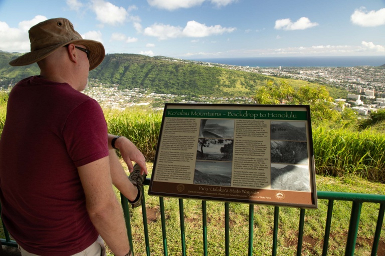forest Koolau mountains Oahu tour overlook