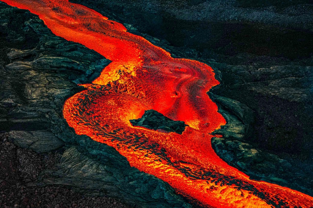 see active lava flows from a helicopter mauna loa big island