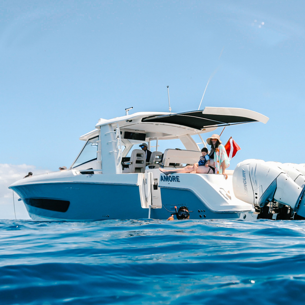 Hawaiinautical Maalaea Luxury Snorkel Cruise Guest On Yatch