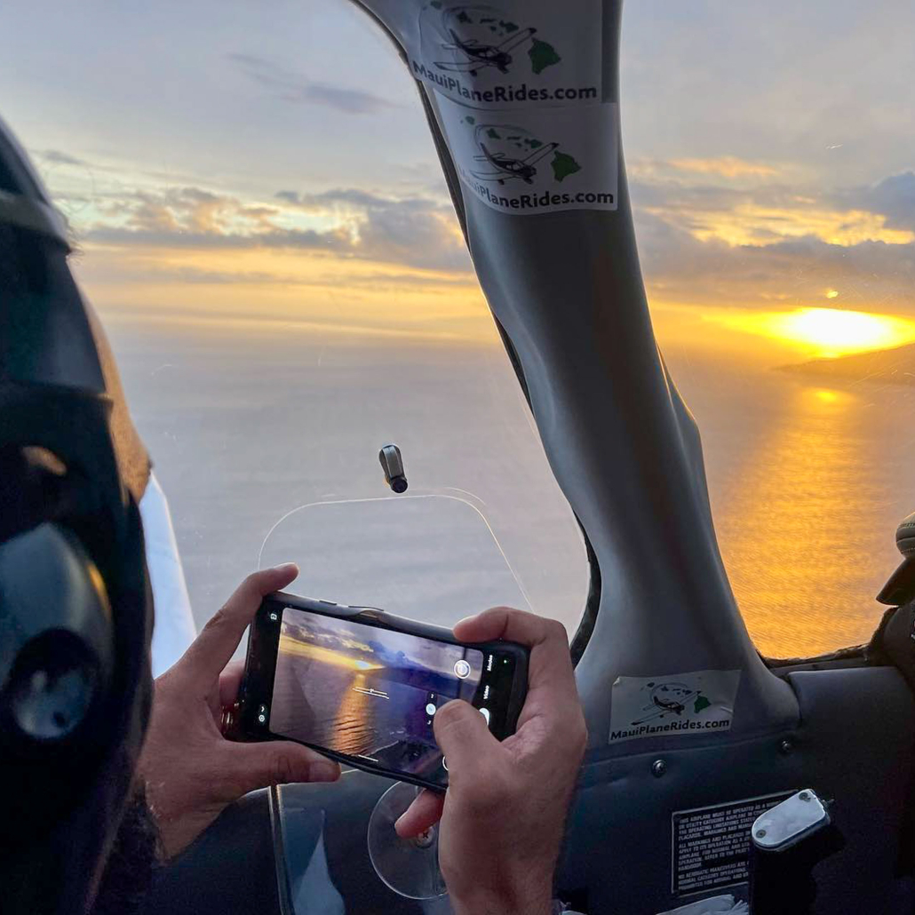 Mauiplanerides Maui Sunset Romance And Champagne Air Tour Golden Hour