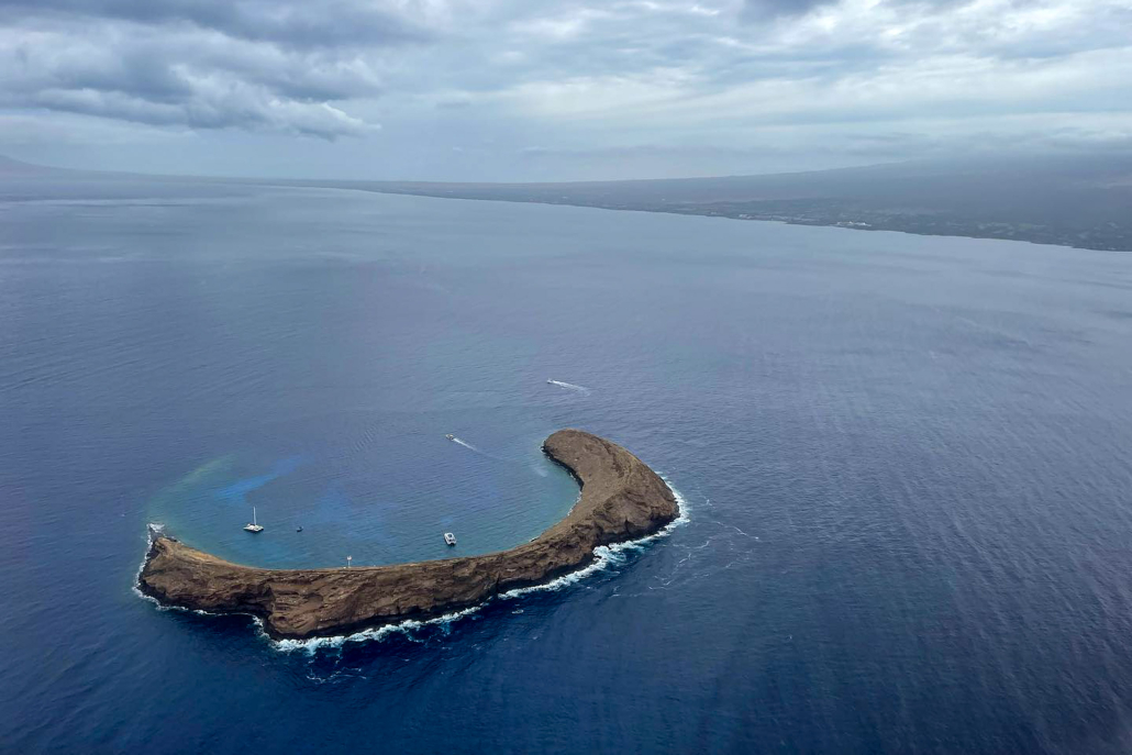 Mauiplanerides Maui Sunset Romance And Champagne Air Tour Molokini Overview