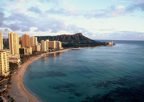 Waikiki Beach And Diamond Head Slide