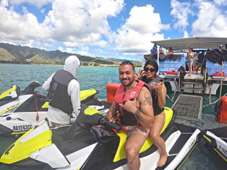 jet ski adventure honolulu couple