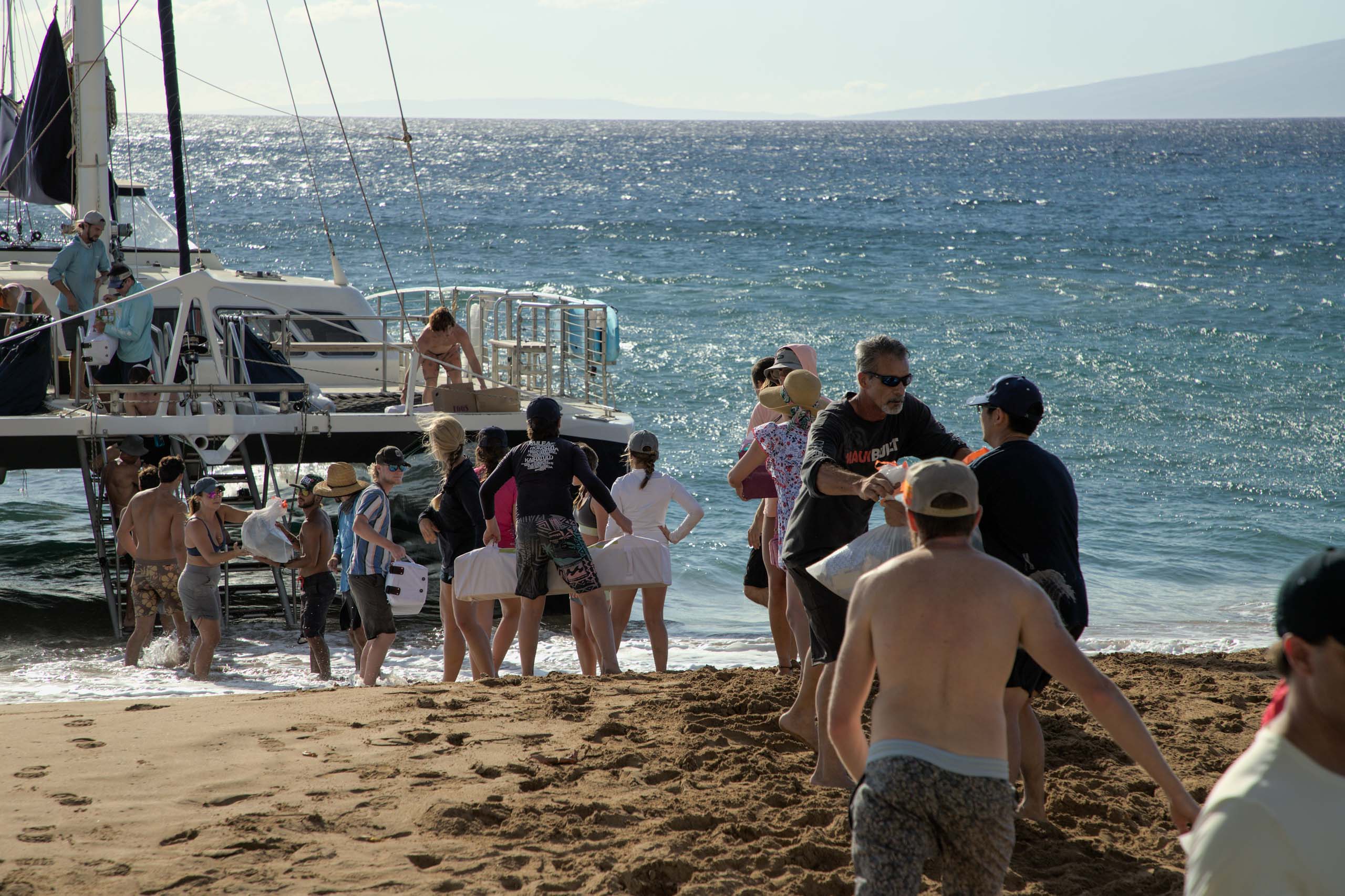 Maui Cityzen Emergency Relief People Helping Each Other 