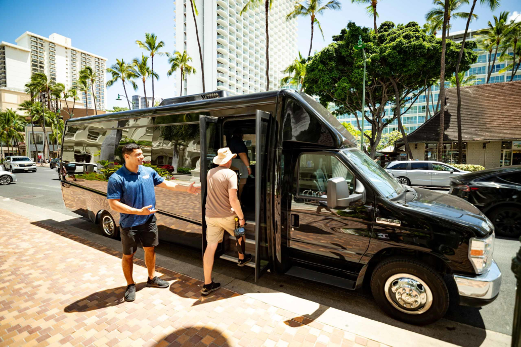Oahu Airport Shuttle Services Guests