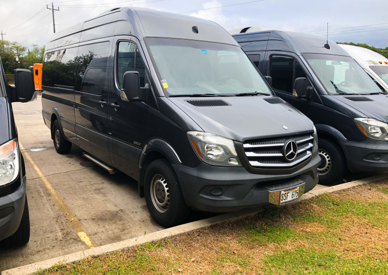 Oahu Airport To Waikiki Private Shuttle Mercedes Vans
