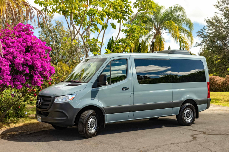 Private Maui Foodie Tour Vehicle