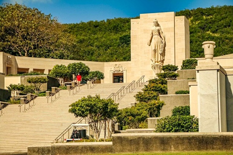 Punchbowl Cemetary Memorial Steps