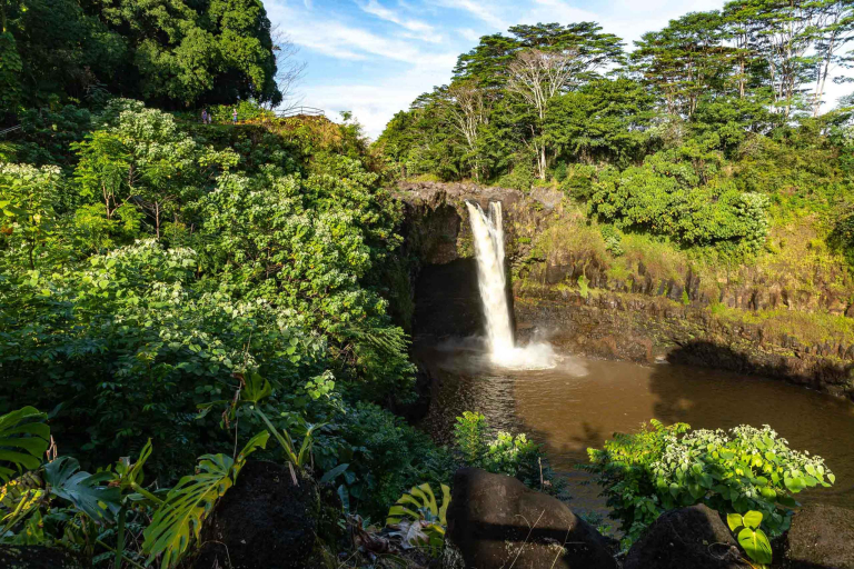 Hilo Waterfall Tour Rainbow Falls Near Hilo Big Island