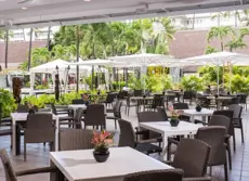 Marriott Sheraton Princess Kaiulani Splash Bar Lounge Bistro Mini