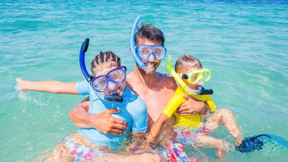 Mini Oahu Snorkel Beach Family