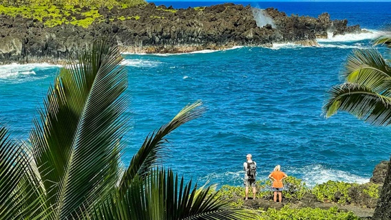 Road To Hana Black Sand Beach Park Hiking Maui