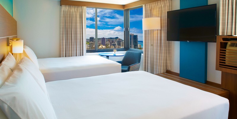 Holiday Inn Express Waikiki View Queens Corner