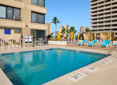 Ihg Holiday Inn Express Waikiki The Pool Hotel Mini
